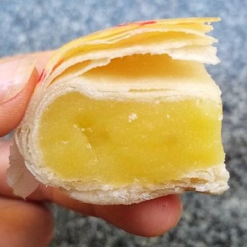 Bánh Pía Sầu Riêng hộp 250g 4 cái Tân Phúc Khánh 5