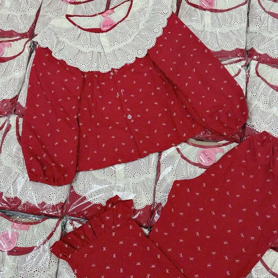 SIZE M 40-58KG SÉT BỘ TIỂU THƯ CỔ TRÒN LỤA LATIN HAI TÚI ÁO DÀNH CHO NỮ