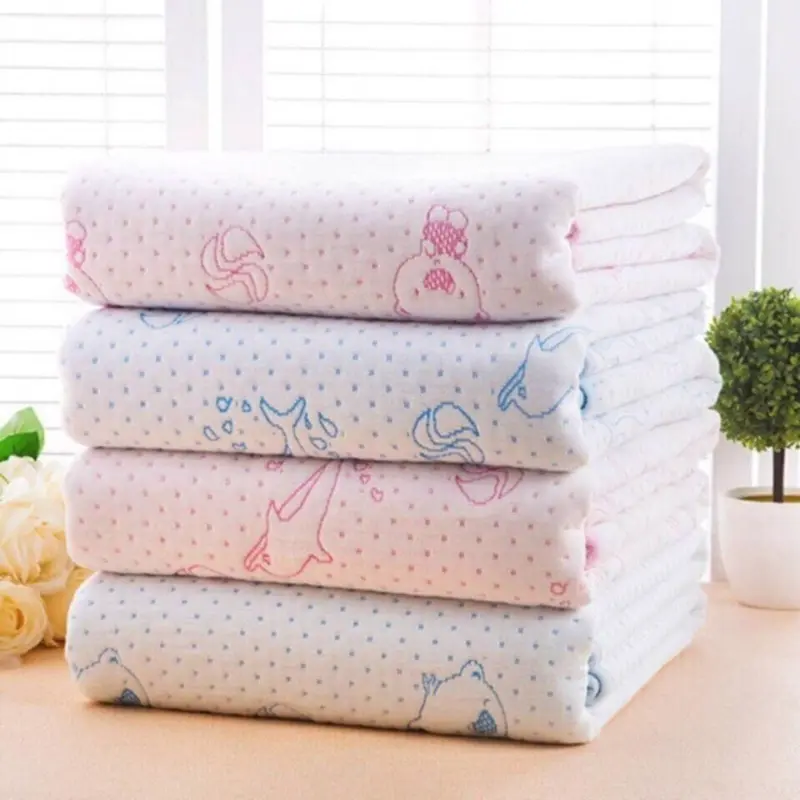Tấm lót chống thấm cho bé Cotton 4 lớp, kích thước 50x70cm hình gấu Vải Cotton 4