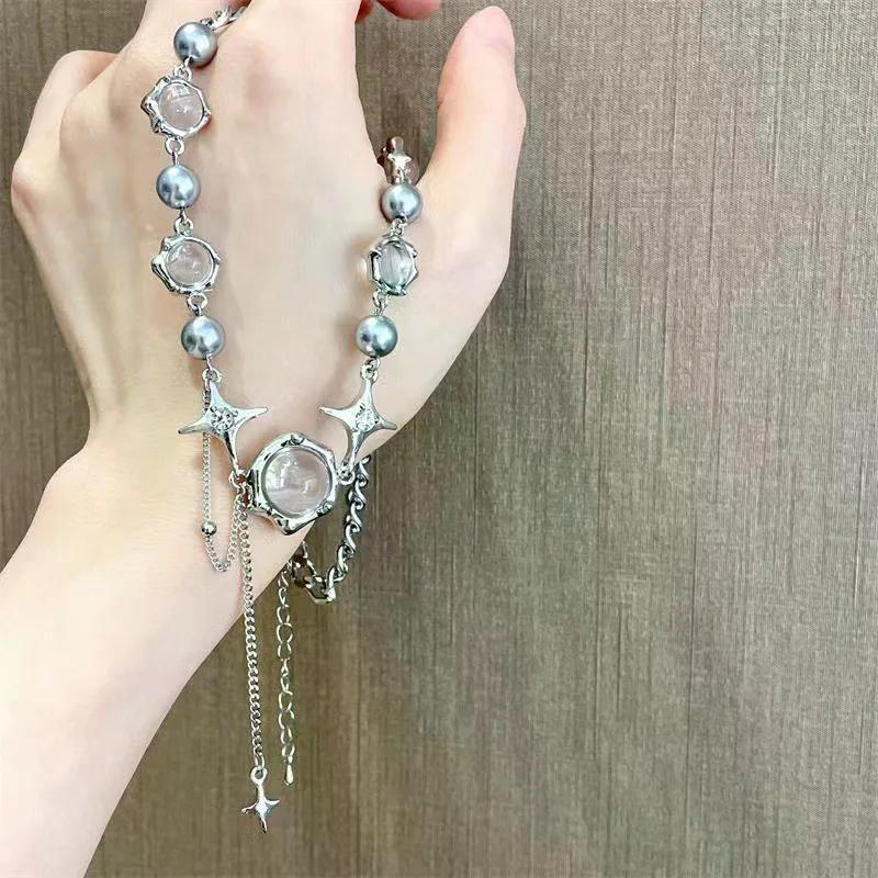Product Introduction of Y2K Retro Kpop Silver Color Pendant Necklaces for Women Gothic Zircon Heart Cross Tassel Necklace Punk Clavicle Choker Jewelry 6