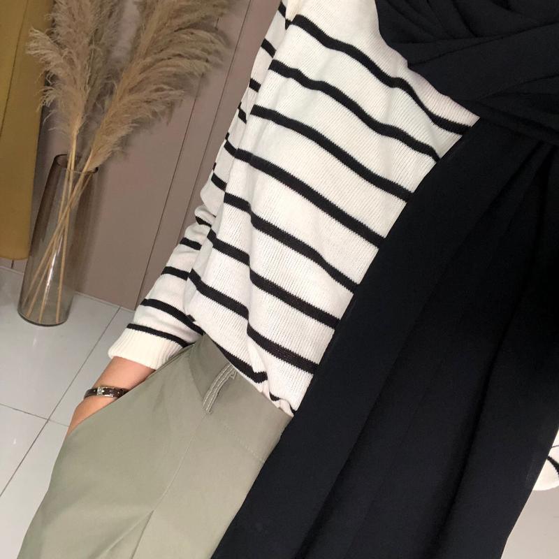 Kyra striped sweater - blouse garis garis - atasan rajut - kaos garis 6