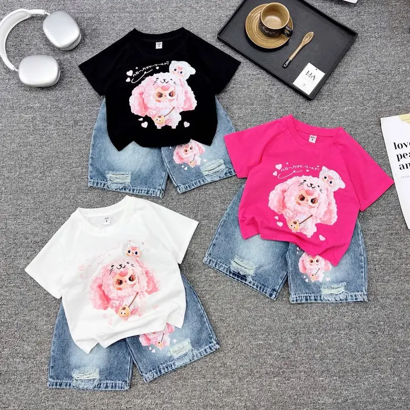 ( 11-35kg) Bộ quần bò jean cộc + áo phông in hình baby  cho bé gái mã 01 0