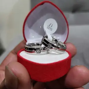 Cincin Couple baja titanium anti luntur selamanya lengkap Box dan sudah dapat 2 pcs cincin garansi 100% real pict/cincin nikah tunangan terbaru kekinian korean style rings wedding gold