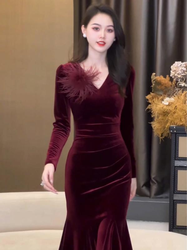 VÁY THIẾT KẾ BODY NHUNG ĐUÔI CÁ KÈM NƠ LÔNG V295 6