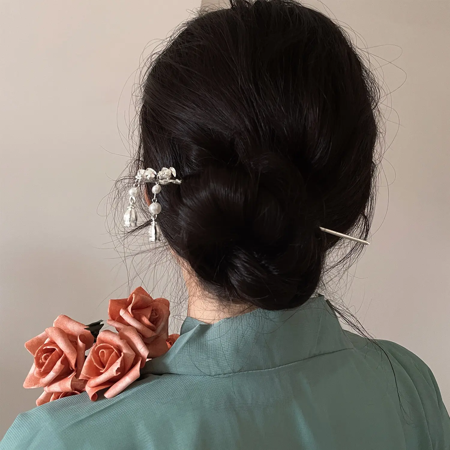 Hanfu Chinese Style Hairpin Ancient Style High-end Hairpin Iris Lily of the Valley Hairpin Pearl Flower Tassel Hairpin
