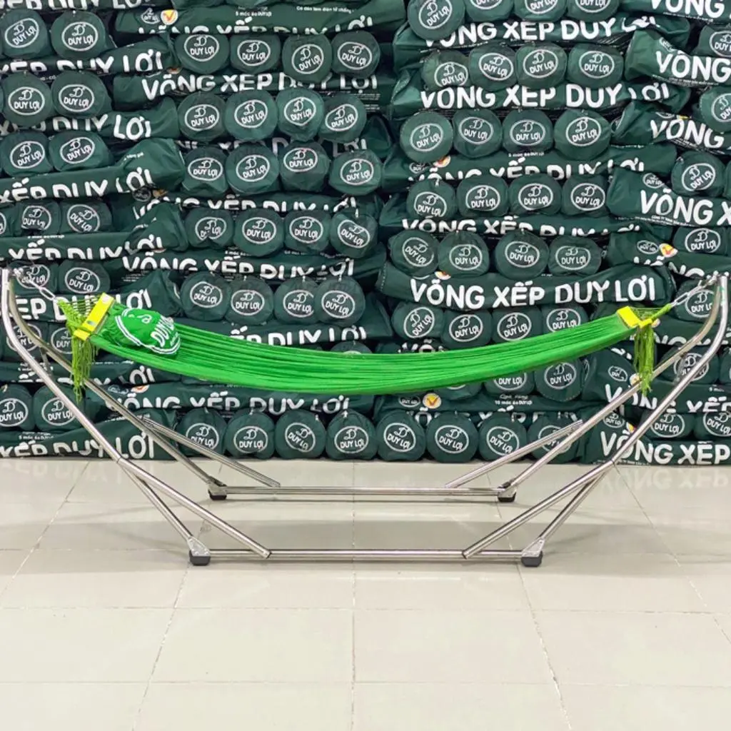 Võng xếp Duy Lợi  Việt Nam kiểu quá sướng chính hãng có kèm lưới và khung cỡ lớn bền đẹp.