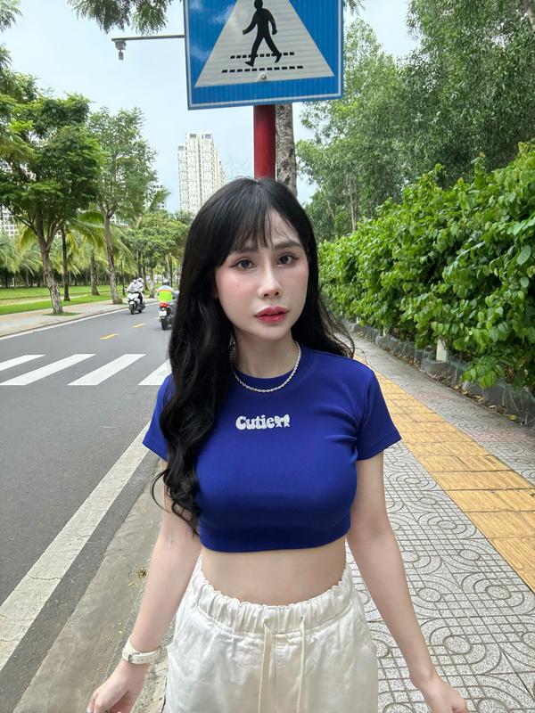 Áo croptop nữ chữ CUTIE in kim tuyến form ôm body cổ tròn siêu tôn dáng đủ màu basic chất liệu thun tăm Hàn - Amy - Cotton - Women, Kem, Voi baby đen fom 80kg đính bông 3
