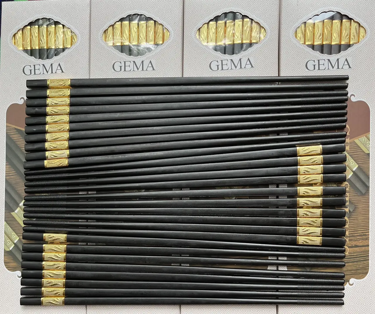 Combo 30 Đôi Đũa Nhựa Mạ Vàng GEMA Cao Cấp Chống Trượt- Chống Mốc- Bền Màu