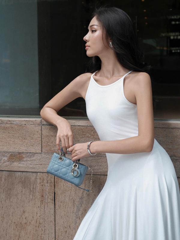 Đầm cổ yếm dáng dài BASIC PHOEBE DRESS 5