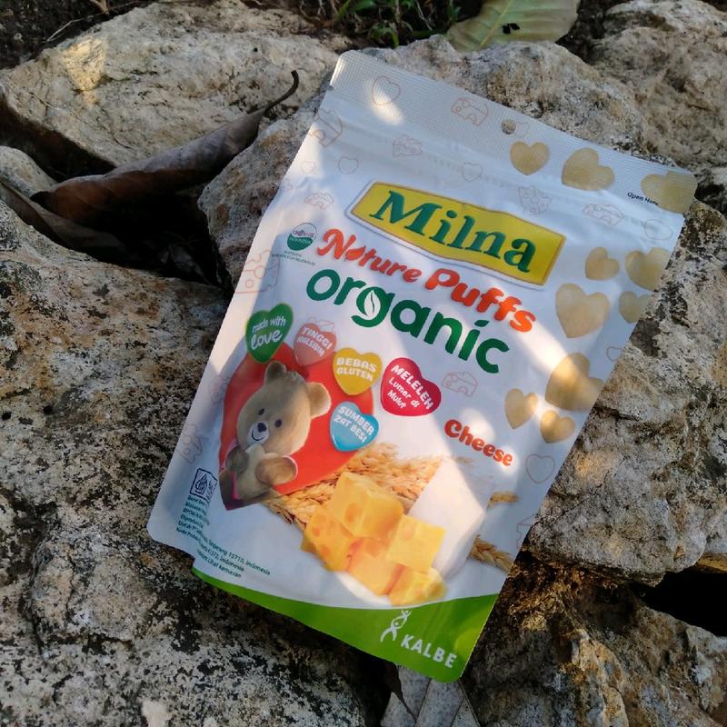 Snack anak Milna Nature Puffs Organik 15g 1