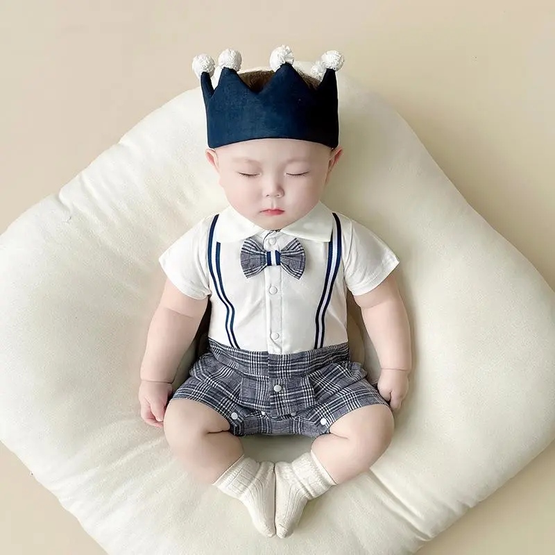 Body kiểu yếm công tử quần kẻ nơ cổ sang trọng