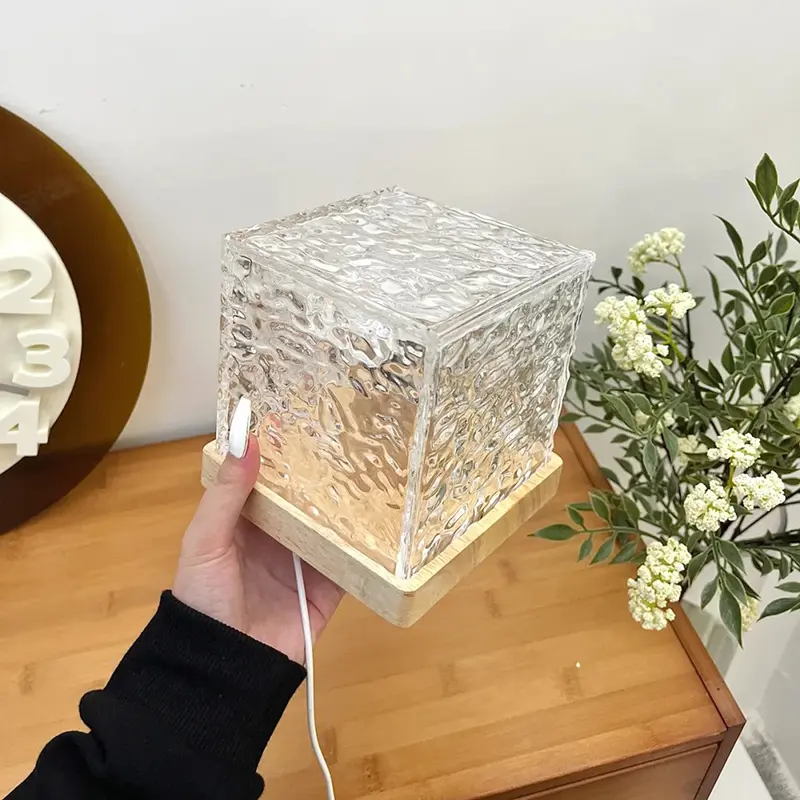 Đèn ngủ sóng nước chiếu sáng ban đêm sáng tạo ngọn lửa Đèn xoay tâm trạng Quà tặng đèn chiếu sao lãng mạn 7
