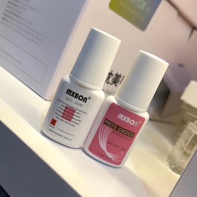 Keo mxbon gắn móng, gắn đá Nữ