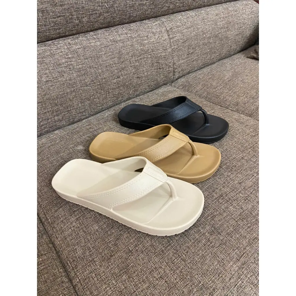 Dép kẹp xỏ ngón nam đúc nguyên khối cao su nhẹ êm chân, chống trơn trượt, chống nước, dép đế bằng - Tạp Hóa Bé Ty