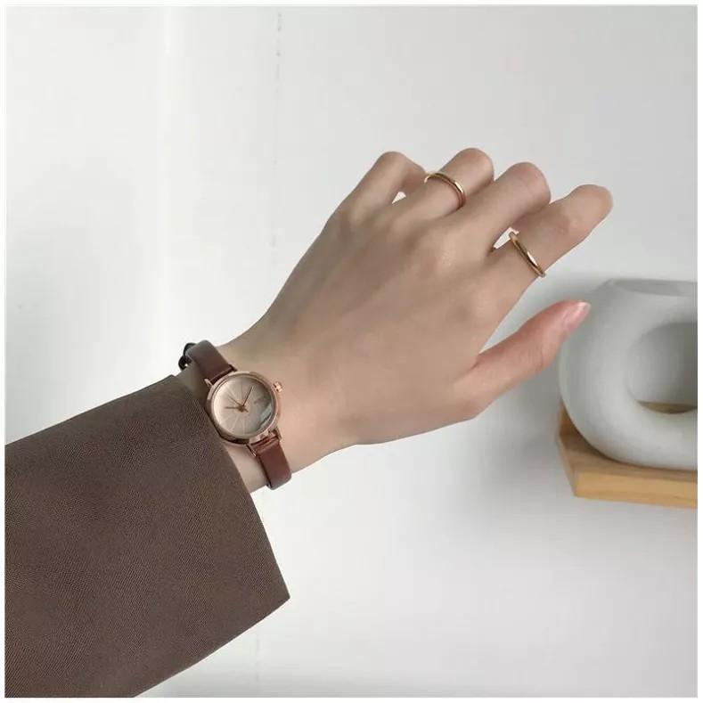 Product Introduction of Jam Tangan Wanita Barsh Vintage Jam Tangan Korea Analog 2