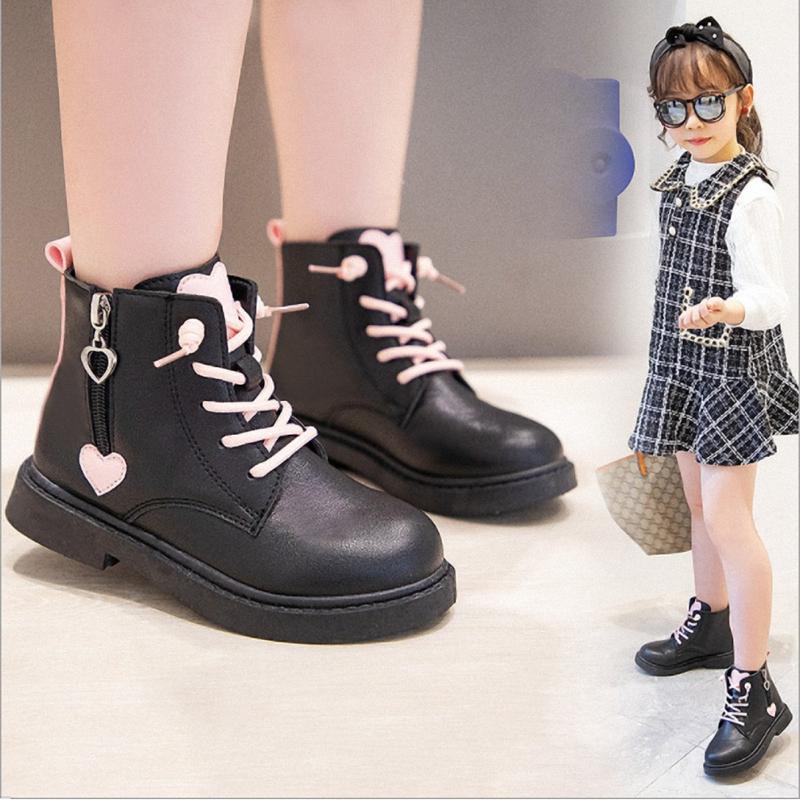 Cute heart zipper boots for baby girls, soft leather, comfortable sole -B109 1