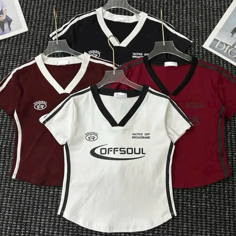 Áo Croptop chữ OFFSOUL cổ tim tay 3 sọc trắng