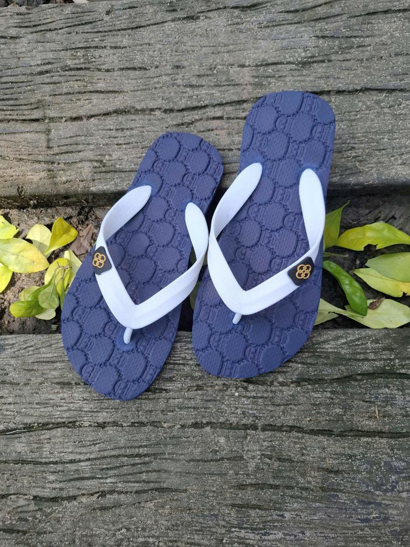 Product Introduction of Dép Kẹp Nam Đế Hoa Văn Cao Su Dẻo Mềm Size 38-43 - Đế Bằng 6