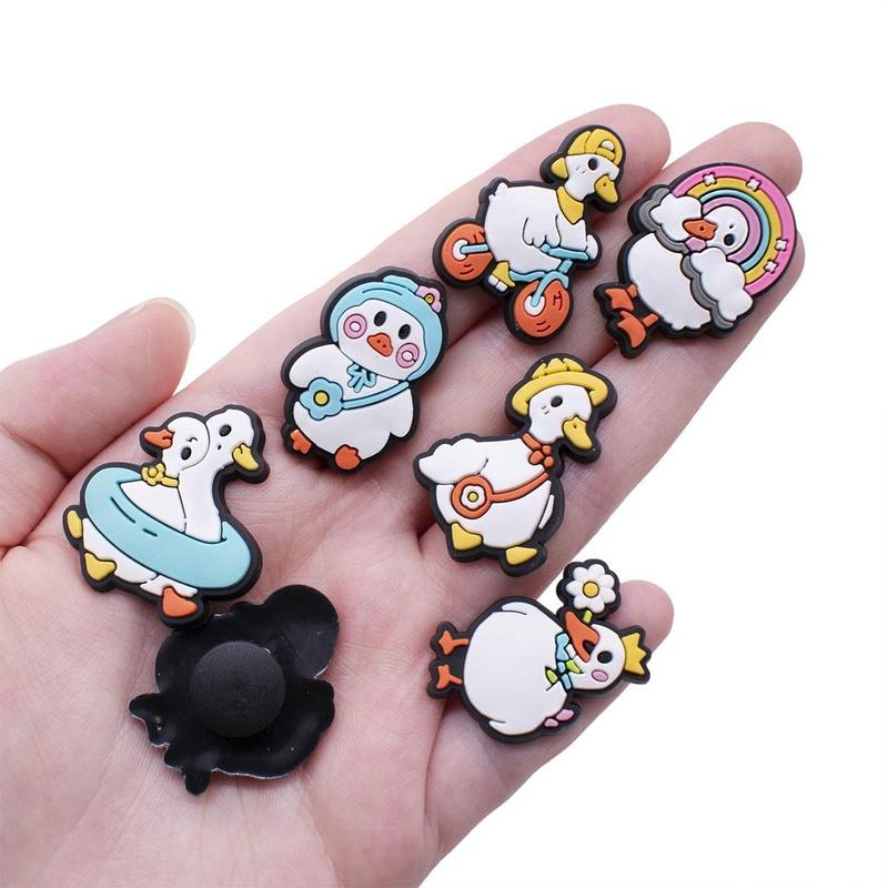 Product Introduction of 325 Pin Sandal Charms Duck Bebek 0
