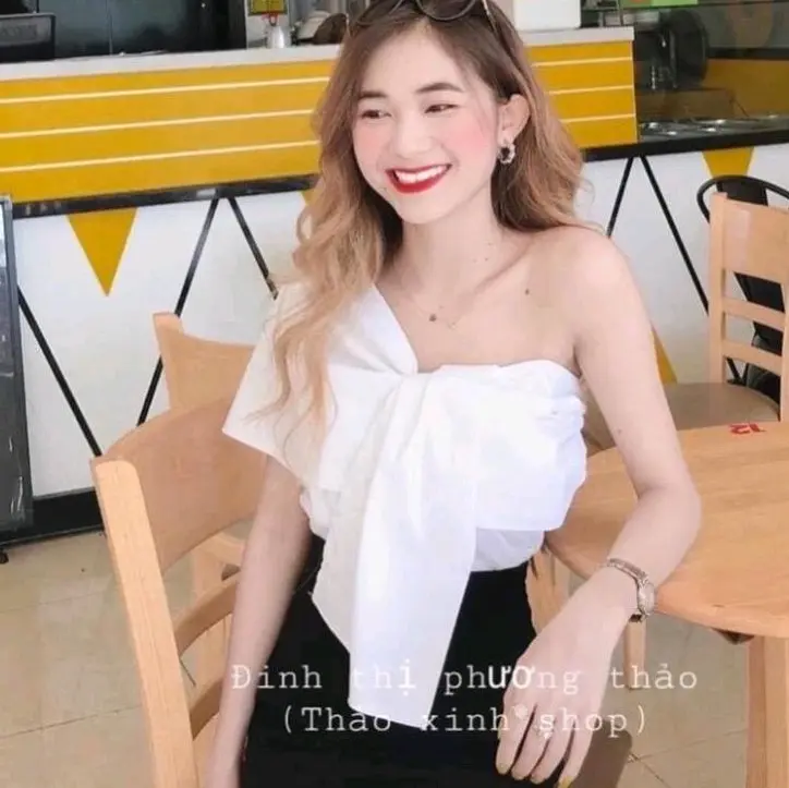 áo nơ vai bao xinh/ áo xinh áo hottrend Nữ Women Shirt Sơ Mi Top