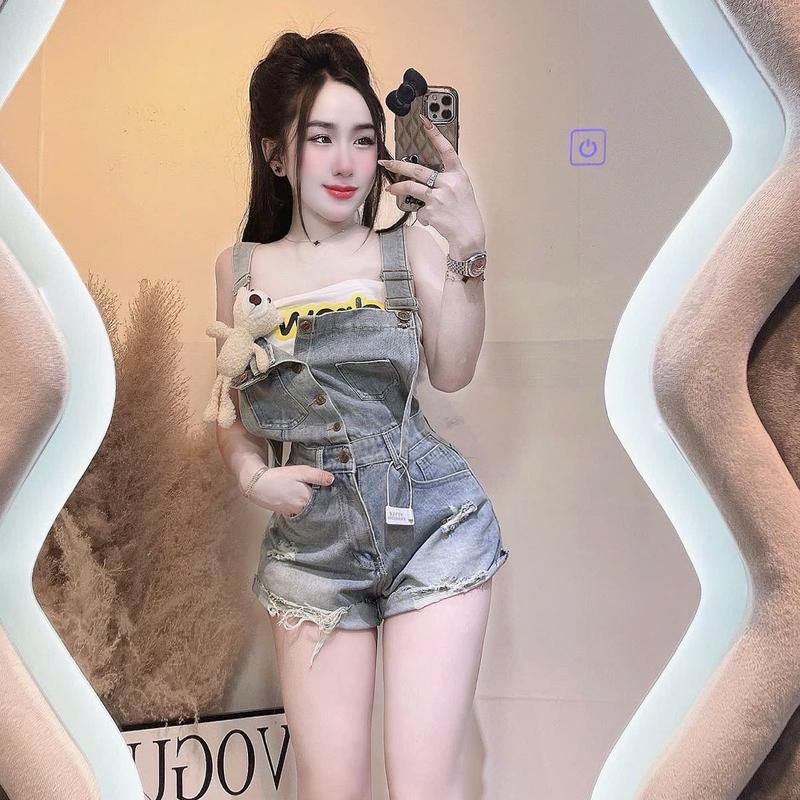 Yếm  rin xanh dơ 2 dây có 1 túi có nắp và 1 túi  không nắp túi 6