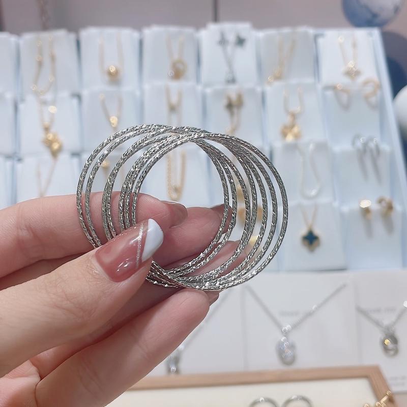 Vòng ximen cho bé chất titan không đen gỉ, không kích ứng da