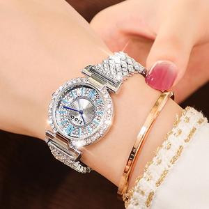 Jam Tangan Wanita, Fesyen Kelas Atas, Jenama, Mudah dan Kasual, Elegan dan Mampu Milik, Mewah, Trendi, Berlian Penuh, Reka Bentuk Cahaya Bintang Watches Gelap