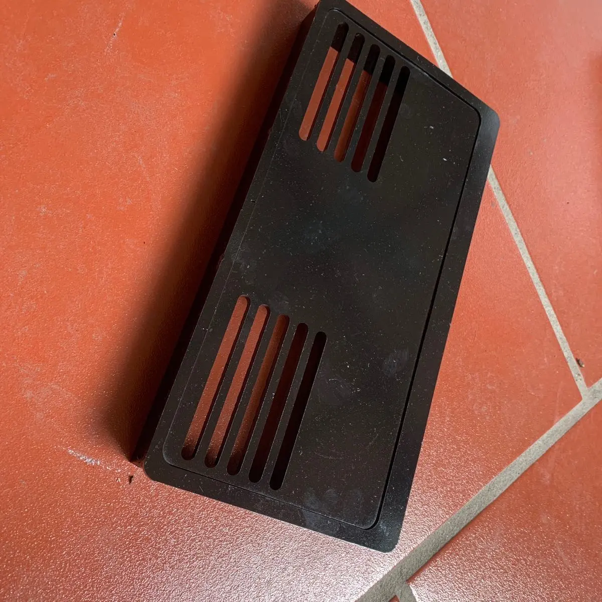 Mua đế gò biển mới ô tô(mặt âm, thép5li)