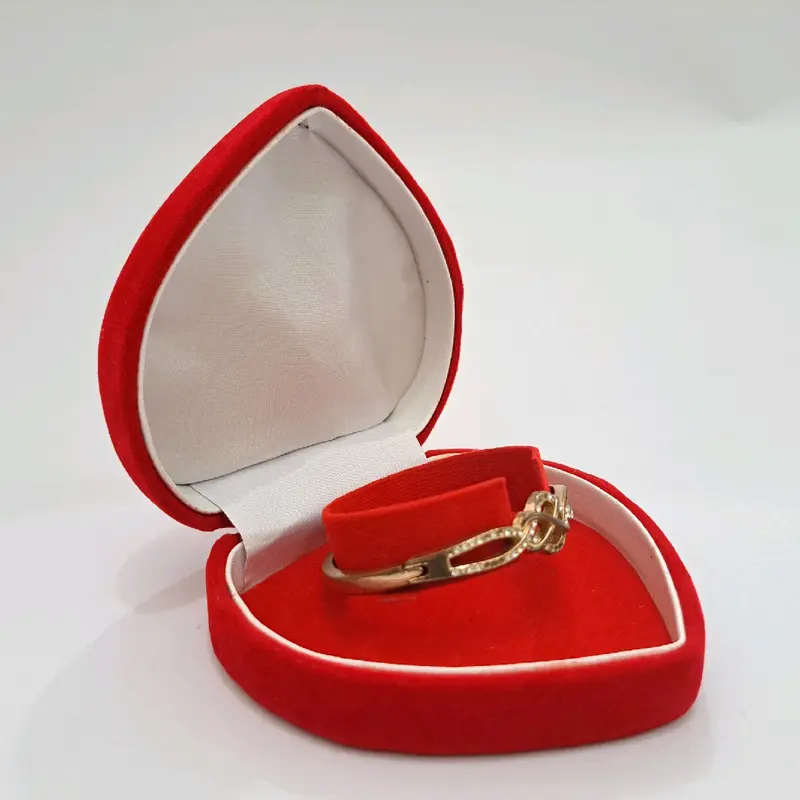 Kotak Gelang Love / Gelang 4k 0