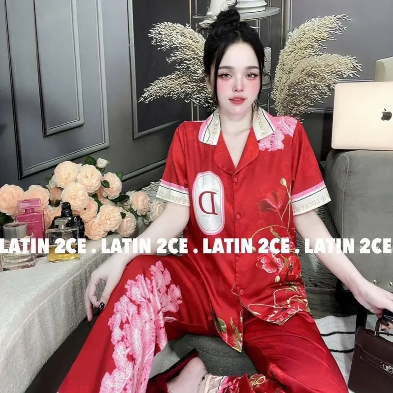 [2ce] pijama hoạ tiết hoa đỏ lụa latin mịn mát size 40-60kg