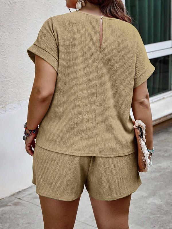 【Plus Size】Two Pieces Solid Textured Blouse Tops & Drawstring Waist Shorts Set, Summer Outfits 2024 Sets, Casual Short Sleeve Keyhole Neckline Top & Shorts, Outfits for Summer, Co Ords for Women 8