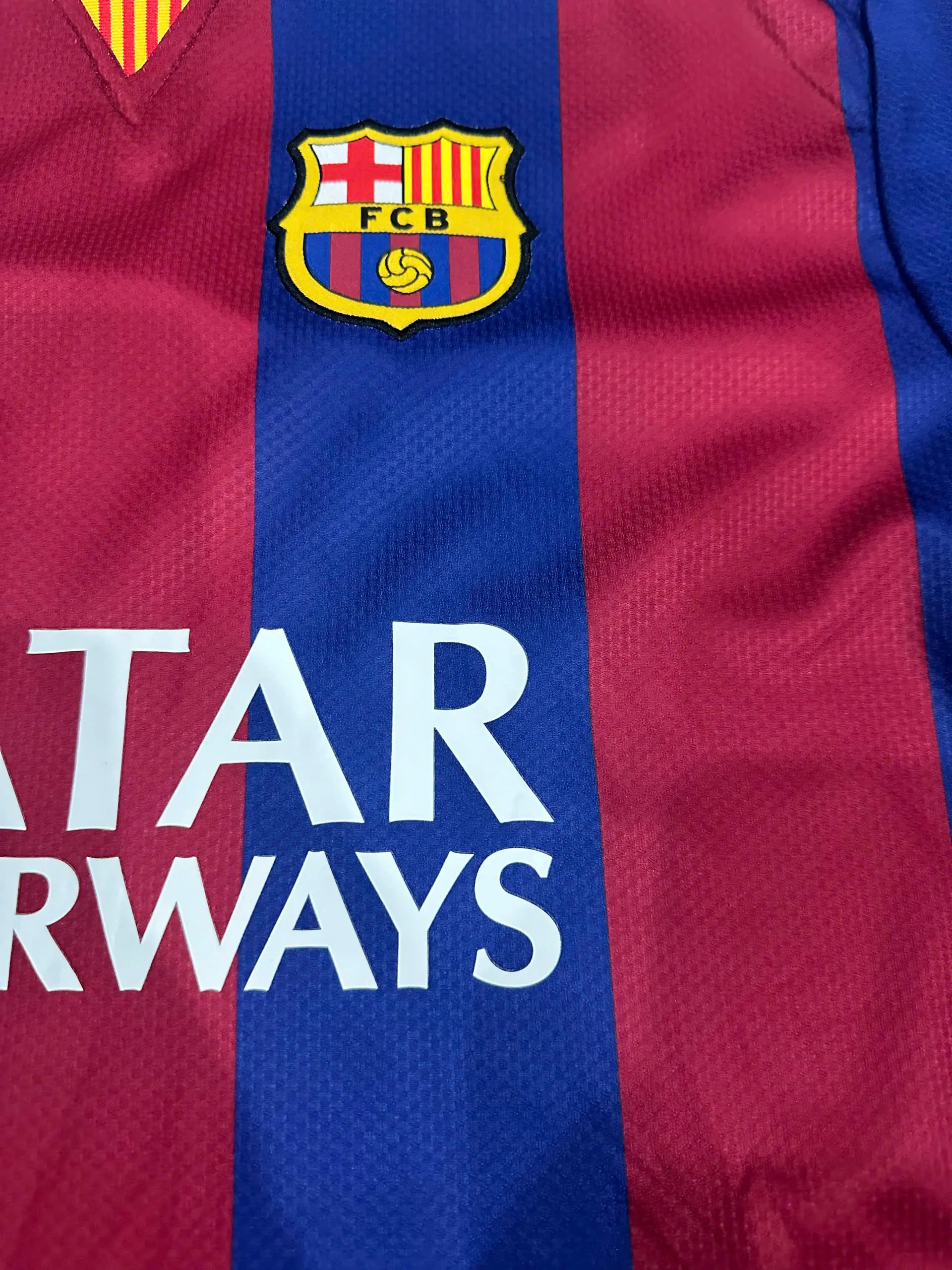 ÁO ĐỘI TUYỂN BARCA - ÁO BÓNG ĐÁ CỔ ĐIỂN - KIỂU DÁNG CLASSIC quần _ Sport Trang Phục