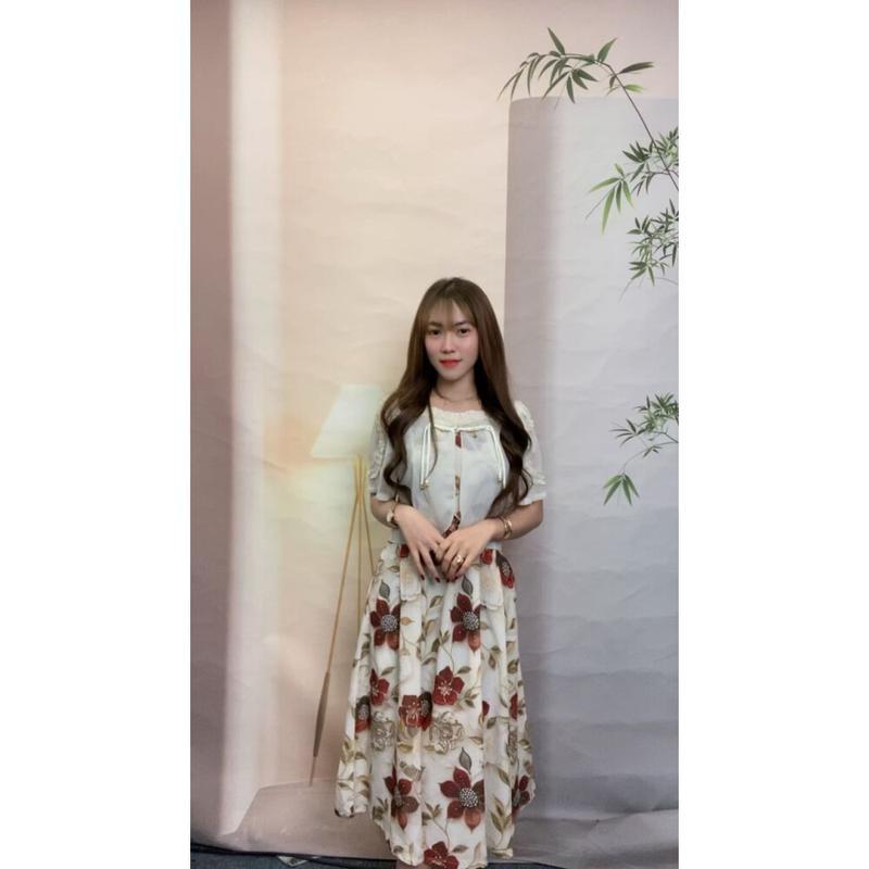 FADFAD Gaun Model Terbaru dengan Motif Bunga yang Cantik dan Kerah yang ...
