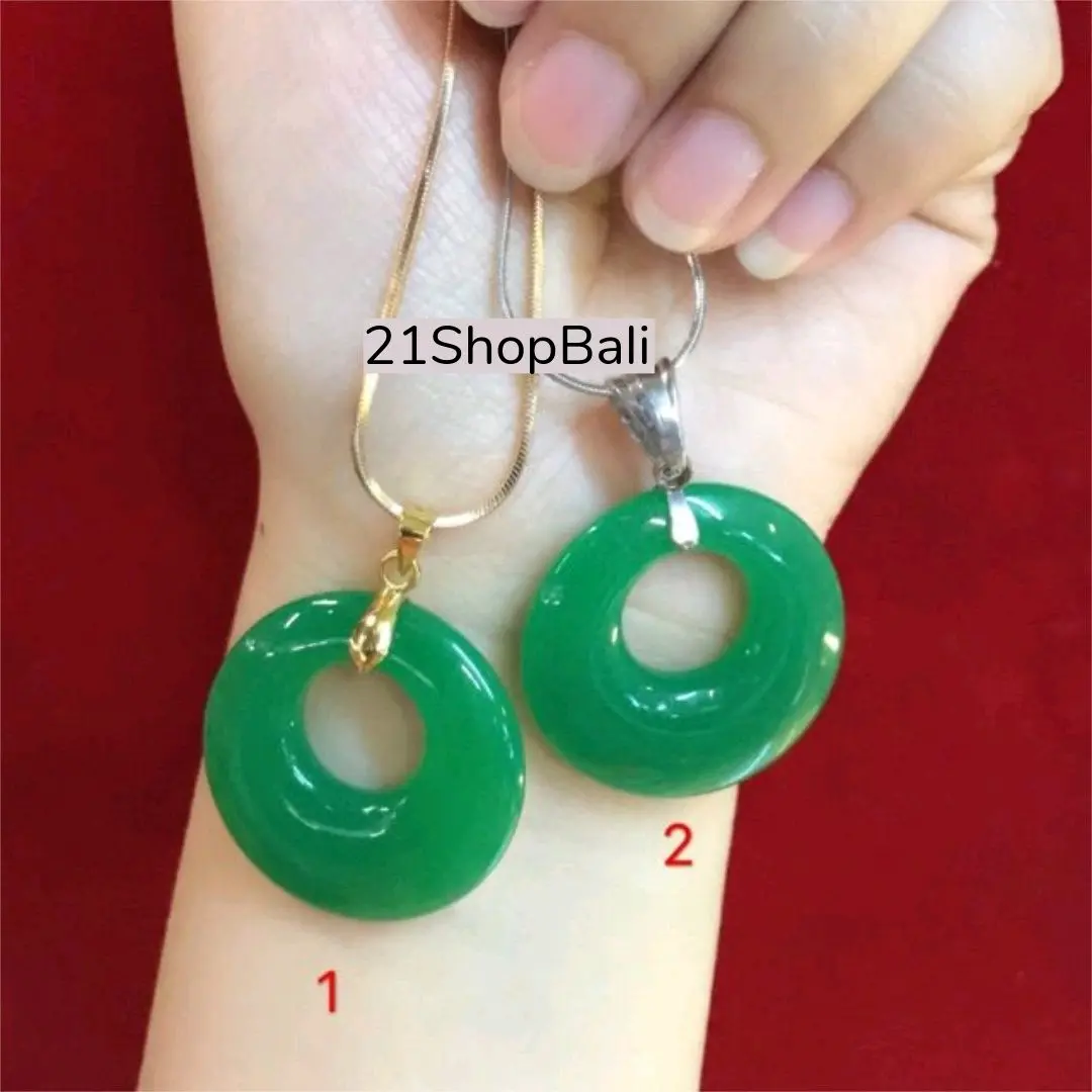 Kalung Aksesoris Perempuan Liontin Giok titanium cewek asli ori