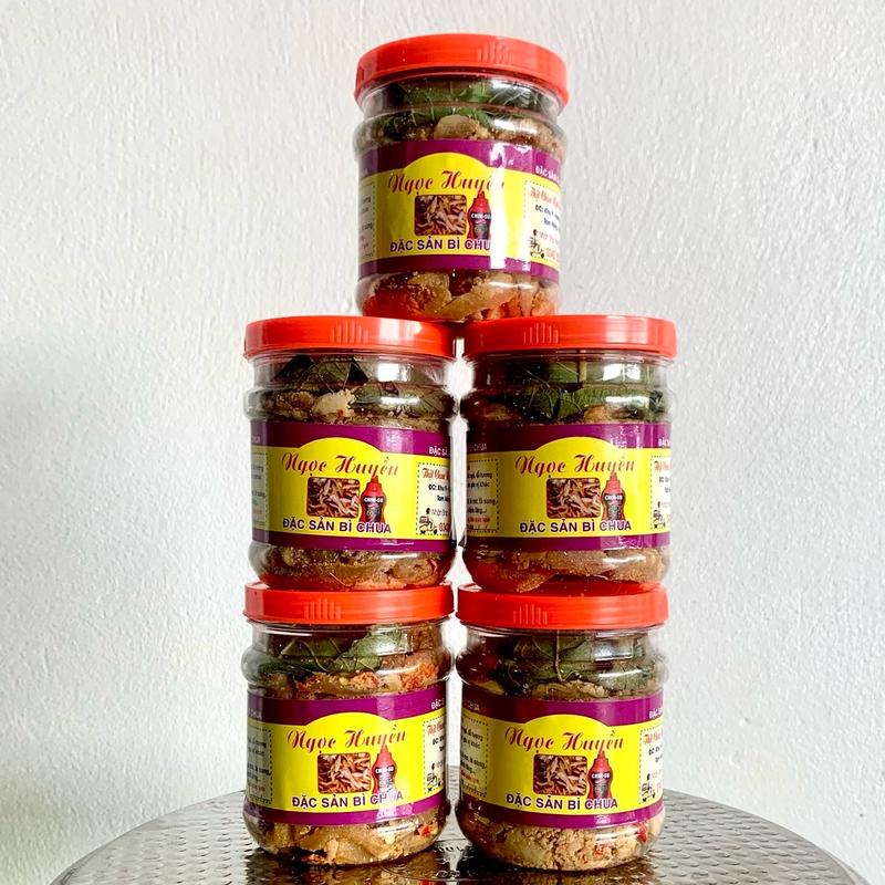 Combo 4 hộp bì chua tặng 1 hộp ( tổng 5 hộp ) .200 g/ hộp . Ăn liền , bì chua giòn vị tỏi ớt.