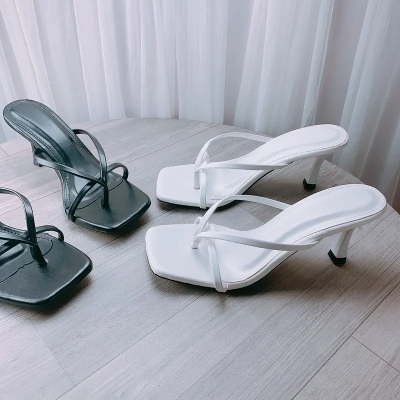 Thời trang  Sandal xỏ ngón gót nhọn 7cm V2 A32TDG0210MS - Sành điệu,ến rũ, tự tin DéP Nữ Nhung Shoes GiàY Đồng