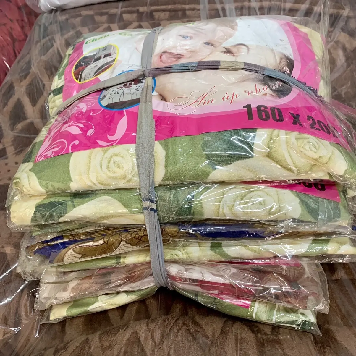 ￼Ga giường cotton poly  hàng loại 1 (tặng kèm 2 vỏ gối) giao ngẫu nhiên  - tổng kho chăn đệm Phương nệm bộ  ga