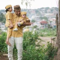 Gambar BOHOPANNA - RAYA COLLECTION - HARUN SET - Baju Lebaran Anak Laki-Laki - Baju Muslim Anak - Baju Muslim Anak Laki-Laki - Setelan Anak Laki-Laki 3 - ATTA AUREL - FAJAR, 1Y dari Bohopanna Kota Semarang 4 Tokopedia