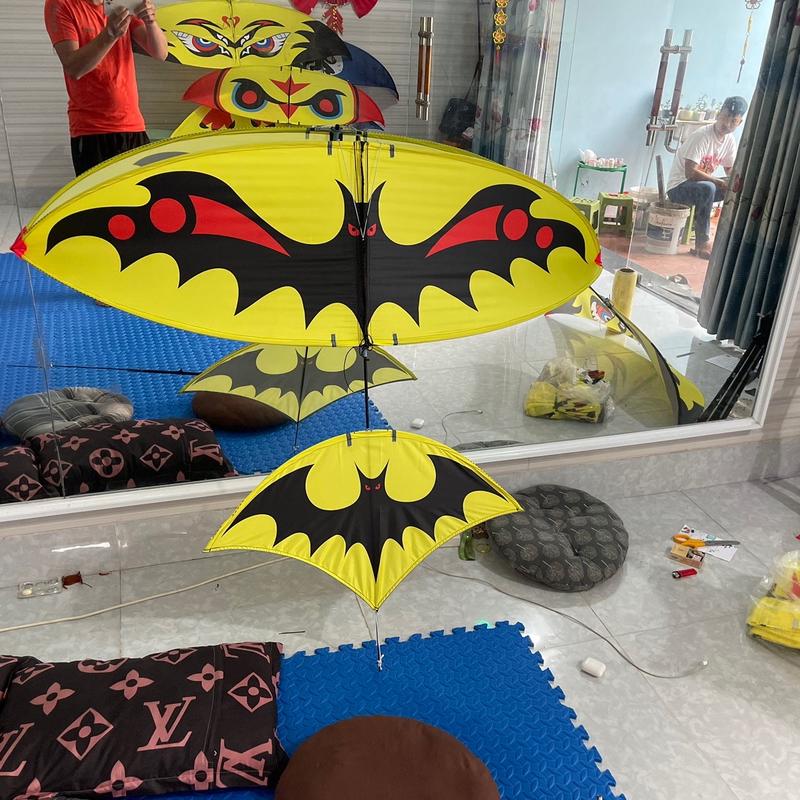 Diều lắp ghép full cacbon 1m7 siêu nhẹ chịu lực tốt vải áo in nhiệt ko phai mầu không ngấm nước rơi rơi quỷ Đồ Chơi