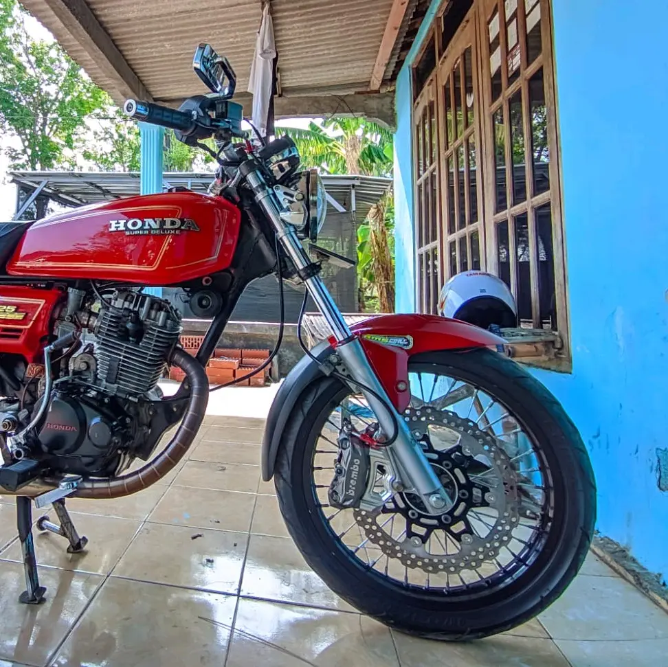 Breket Slebor/Spakbor depan R15 pnp shock Mp/Tiger Lama