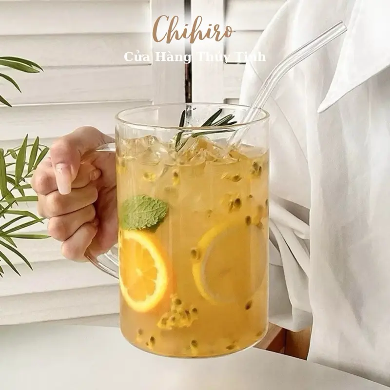 Ly thuỷ tinh mỏng 1000ml, cốc thuỷ tinh to có quai, ca thuỷ tinh dùng trong pha chế cà phê - Chihirostore.decor