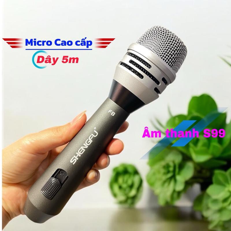 Vip Micro dây F8 cao cấp. Củ micro xịn. Tiếng nhẹ hay chống hú tốt. Micro kim loại mạ crom chống trầy xước. Dây 5m. Dùng cho loa kéo amly vang vang số vang cơ,.... Đẩy liền vang mixer soudcard dàn Karaoke loa xách tay,....