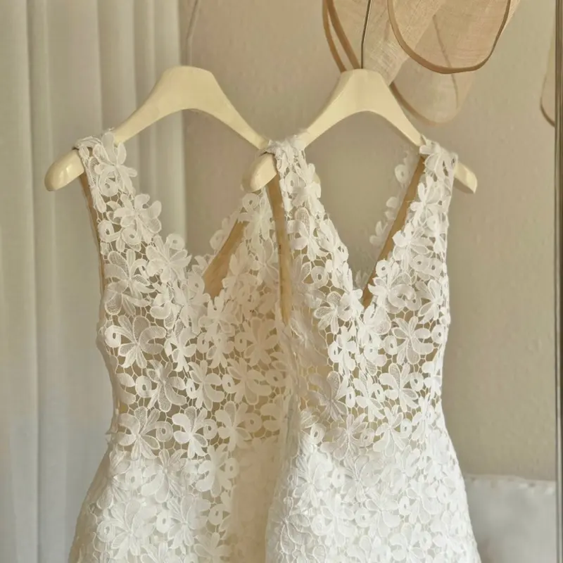 Sét thiết kế - Sét áo ren hoa phối chân váy xoè nhún dáng dài 1337-CN Women Nữ Top Nhung Viền Ren 7