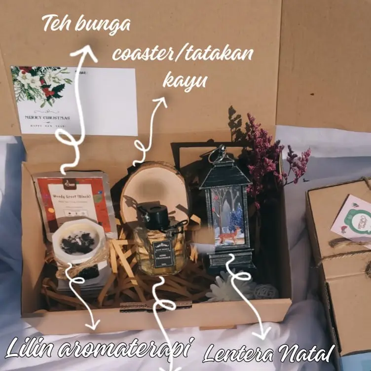 Gift Box Scented Candle Reed Diffuser || KADO NATAL || Kado ultah || Hampers || Kado Wisuda