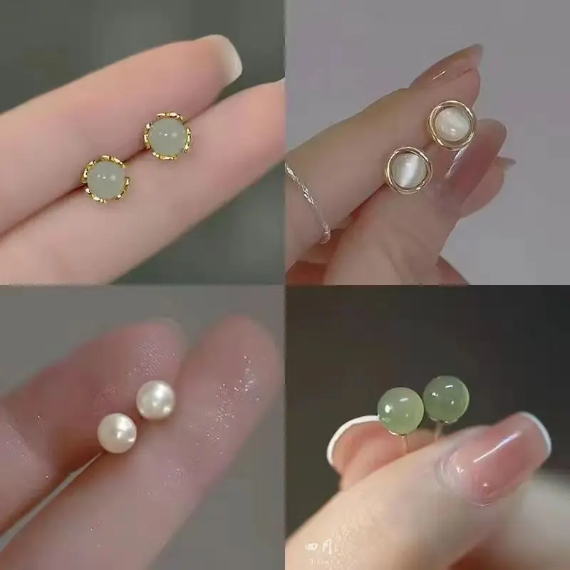 ต่างหูสตั๊ดสไตล์จีน สีเขียวอ่อน ไม่มีการกำจัดก่อนเข้านอน เงิน 925 ขายร้อนในปี 2024 ต่างหูอินฟลูเอนเซอร์อินเทอร์เน็ต อเนกประสงค์ชนกลุ่มน้อย