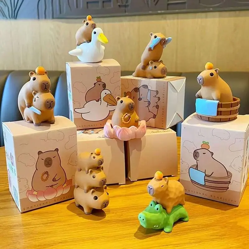 Model Figure Capybara Resin Ornaments for Women Creative Trend Car Table Furniture Desktop Decorations