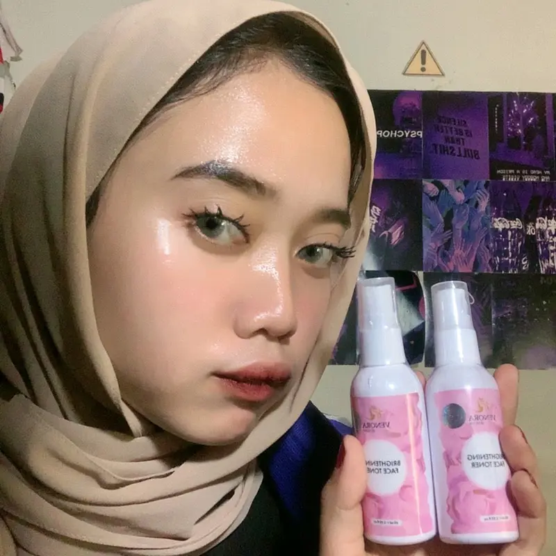 TONER VENORA BRIGHTENING FACE TONER 1