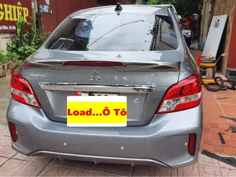 Đuôi Gió Liền Cốp Xe Mitsubishi ATTRAGE 2024-2016 Mẫu Có Đèn Led Hàng Mộc Chưa Sơn Cao Cấp 2