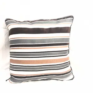 Sarung bantal sofa bergaris 1 pcs