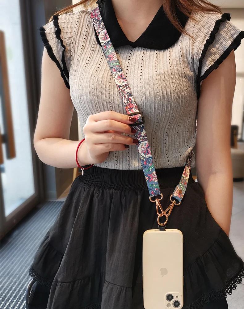 Product Introduction of Lanyard Silang Badan, Panjang, Corak Totem Vintaj, Hiasan Gantung, Tali Leher Boleh Laras, Kord Gantung Telefon Bimbit, Lanyard Anti Kehilangan Phone Accessories 10